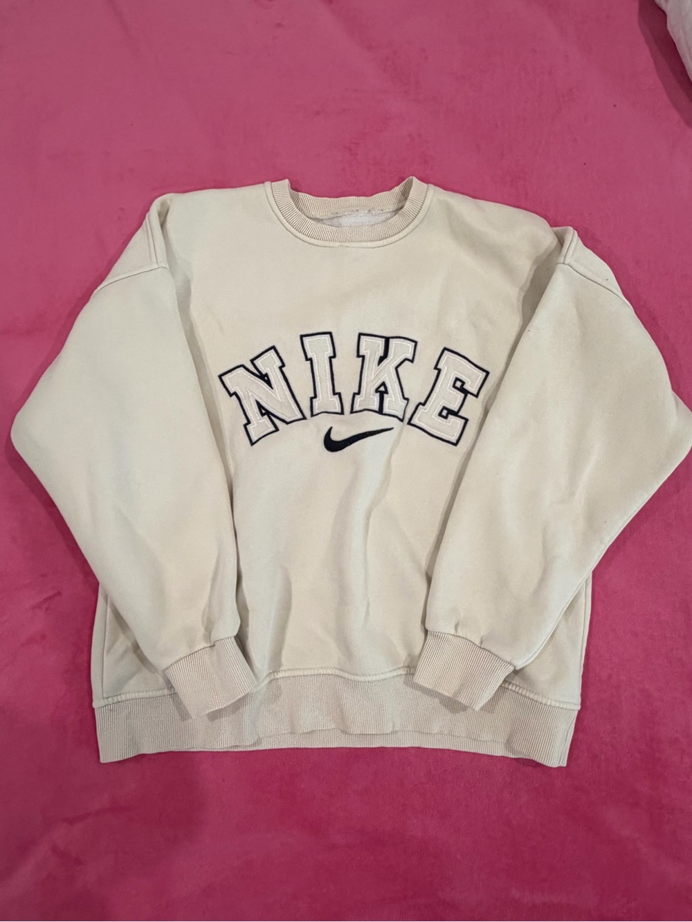 Nike Unisex Cream Crewneck with Navy Logo